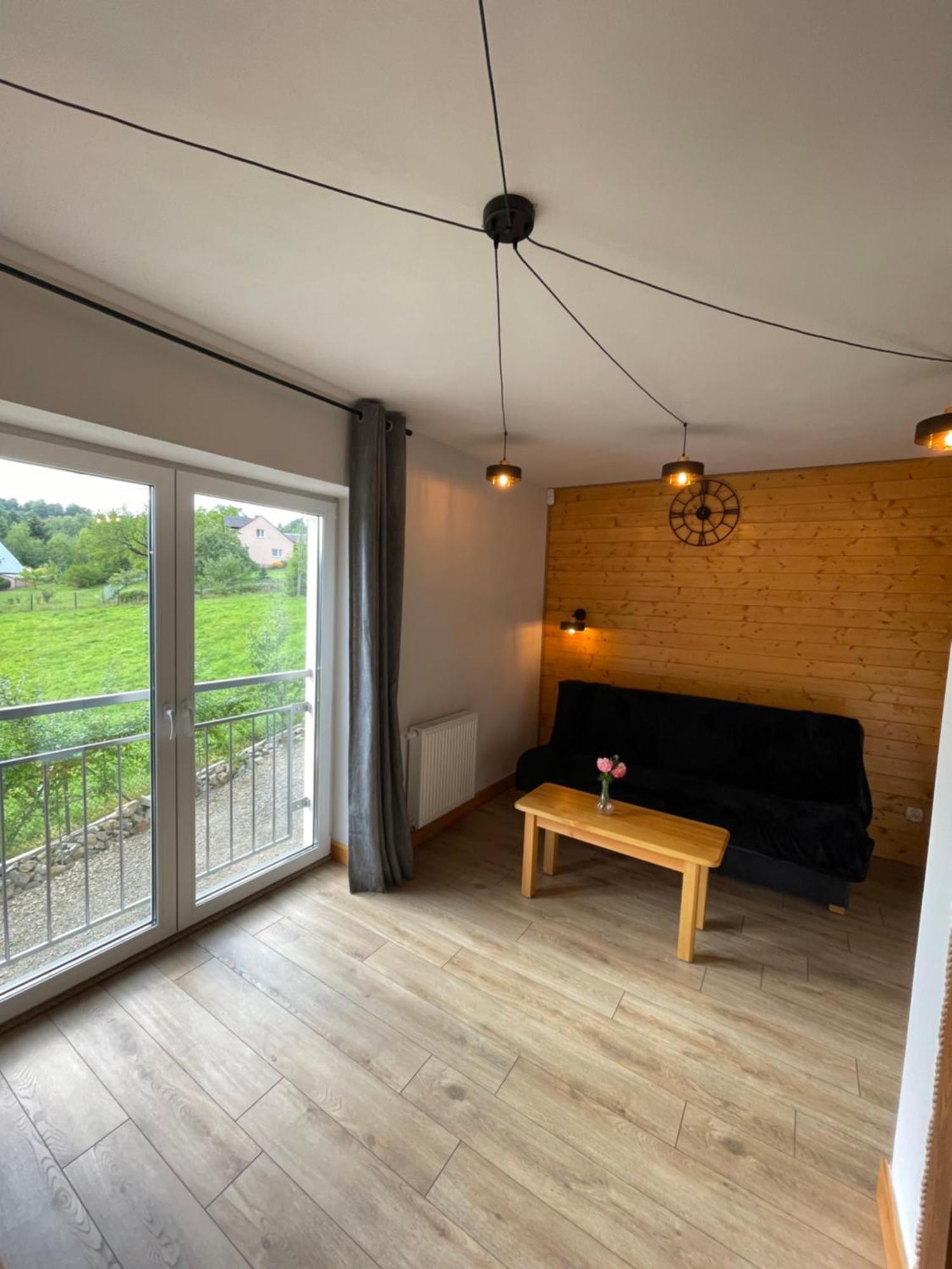 Apartamentwroznowiepl Exteriér fotografie